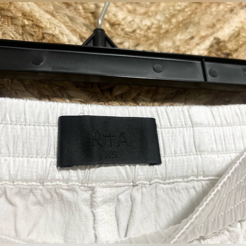 RtA Women's Finn Cropped White Jogger Pants,Zipper Pocket,XS,Great Condition - Picture 3 of 7